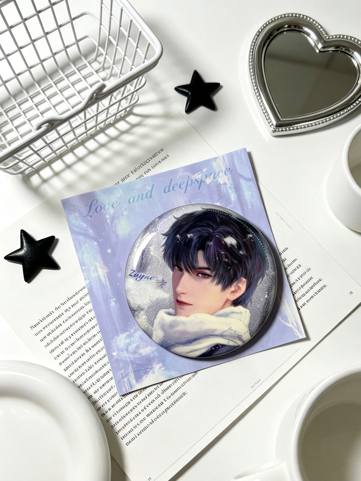 Love and Deepspace Zayne effetto doppio glitter 75mm Spilla